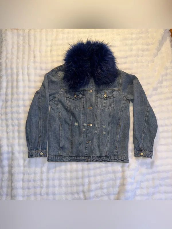 HONEY PUNCH Women’s Denim Acid Wash Jacket Removable Blue Faux Fur Collar Size S - Image 2