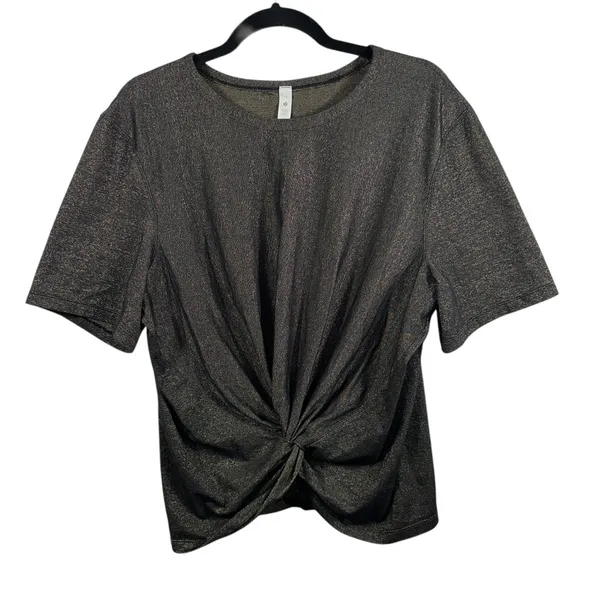 Lululemon Women's 12 Black and Gold Metallic Crescent Spark Athletic Tee Top - Image 2