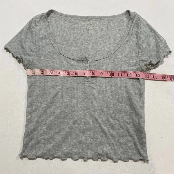 Aeropostale OG Tee Collection Gray Henley Baby Tee Size M Y2K Lettuce Trim - Image 6