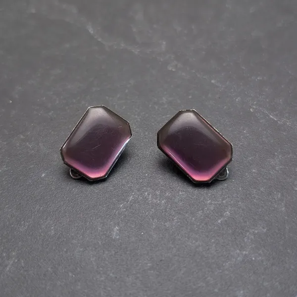Vintage Clip On Earrings Dark Purple / Plum Tone Stylish Retro - Fair Condition - Image 3