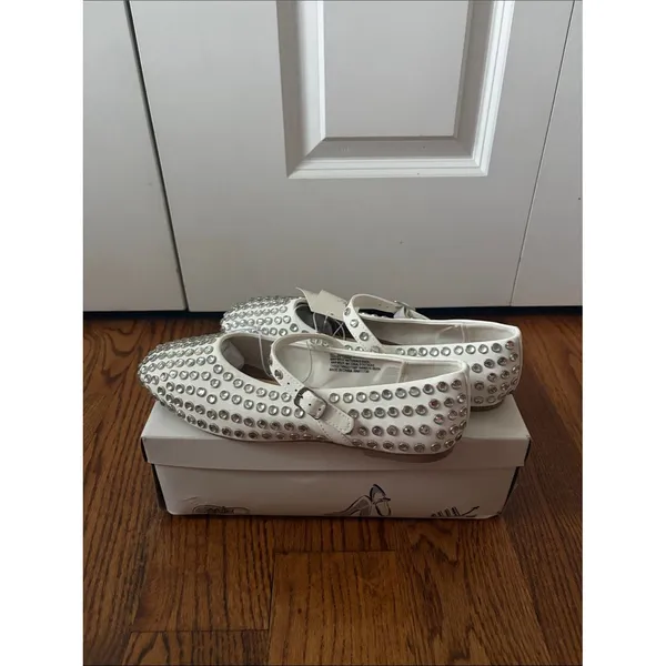 a new day Issa White Studded Mary Jane Flats Size 9.5 New with Tags - Image 5