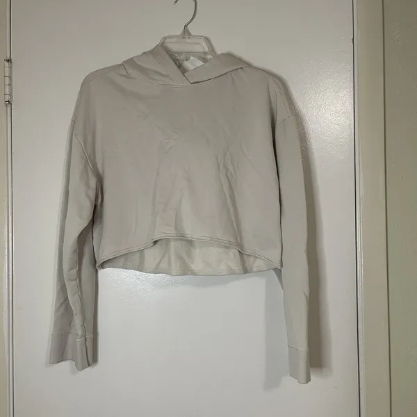 NIKE YOGA tan pullover cropped soft hoodie size small - Image 2