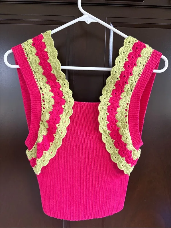 NWT MAJORELLE Jeneli Crochet Sweater Top Pink Lime Size Medium Retail $158.00 - Image 3