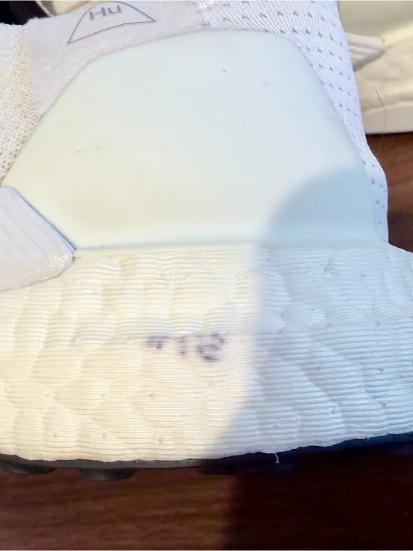 Adidas Solar HU x “Human Made” Love sneakers. White w/ Red “Human Made” Heart. - Image 8