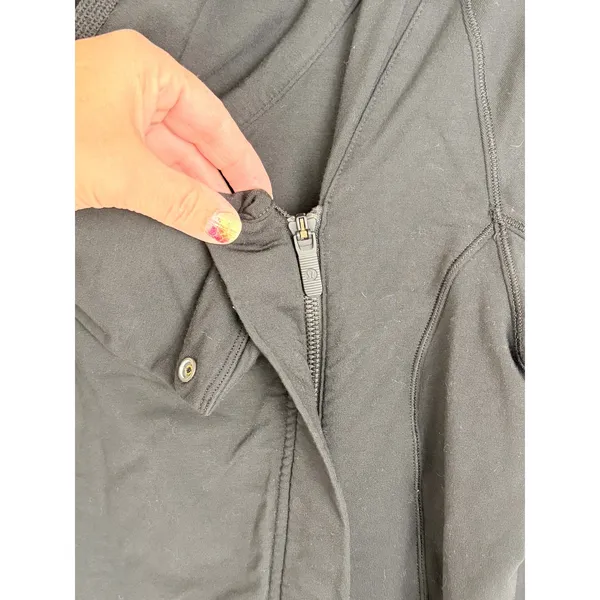 Lululemon Black Wrap Jacket Cowl Neck Asymmetrical Zip Size 12 - Image 7
