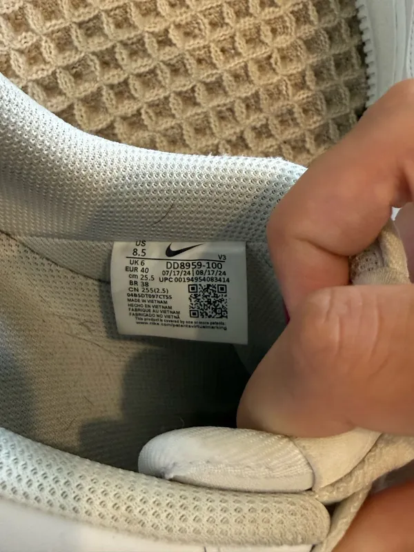 Air Force Nike Women’s 1 - Image 2