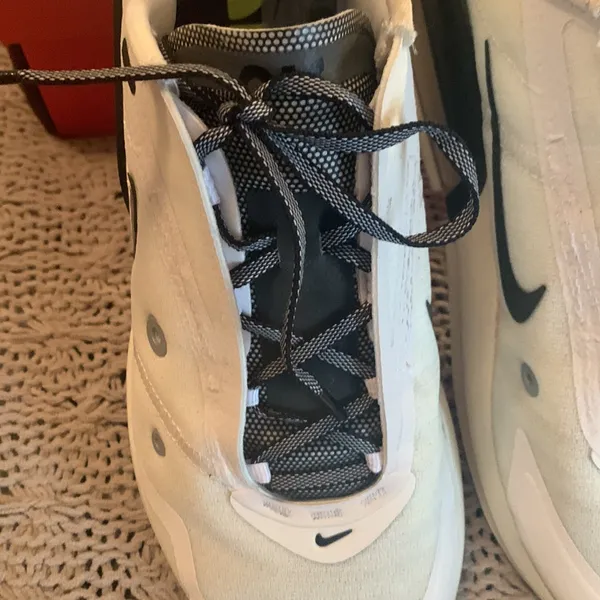 Nike Air Max Up Sneaker - Image 12