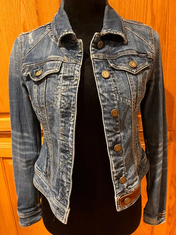 Anthropologie Pilcro‎ AVIE Classic Denim Trucker Jacket Leather Detail Size XS - Image 4