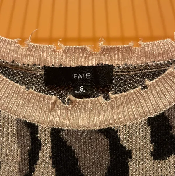 Boutique Top Multiple - Image 5