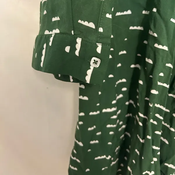 Anthropologie Maeve Green Cloud Novelty Print Tie‎ Front Blouse Size Small - Image 10