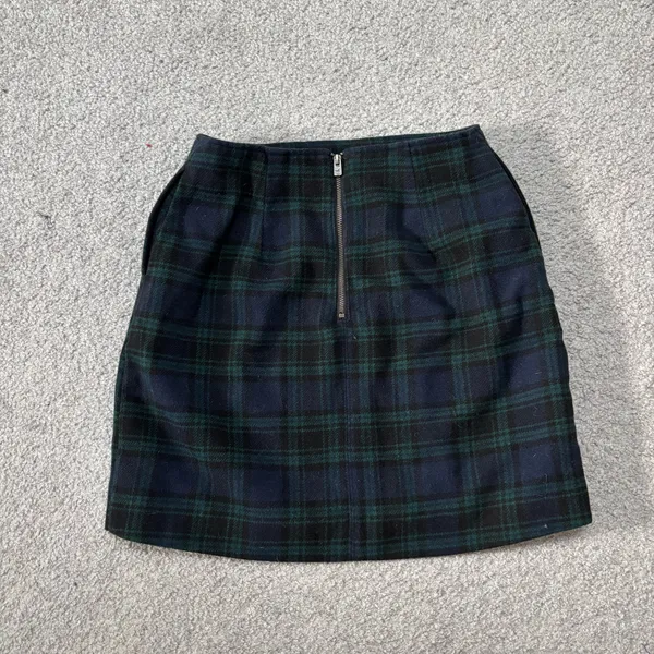 Hollister Navy & Green Plaid Wool Blend Mini Skirt with Front Slits - Image 7