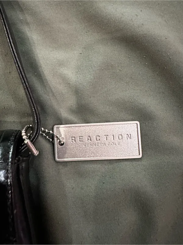 Reaction Kenneth Cole Black Croc-Embossed Shoulder Bag - Image 3