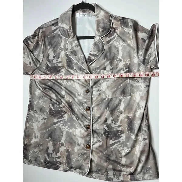 Moon Ryder Lounge Matching Set Small Button Up Top Shorts Pockets Pajama - Image 5