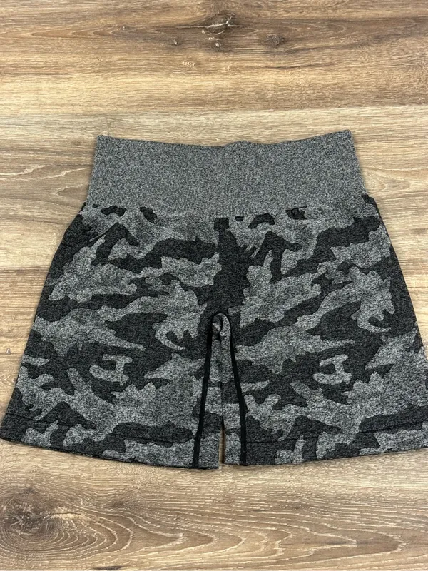 NVGTN Black Camo Seamless Shorts Women’s Medium - Image 4