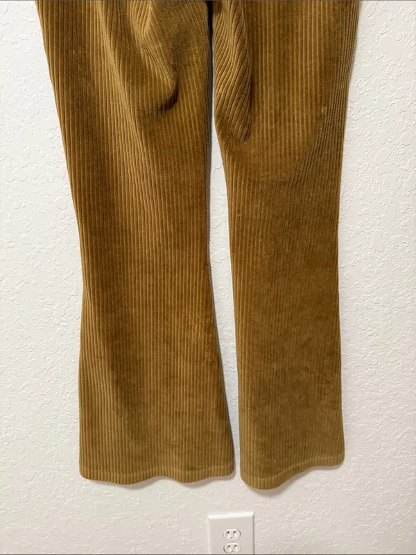 AERIE Groove On Ribbed Flare Velour Pants Size Large - Image 7