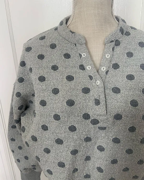 Sweater - Image 2