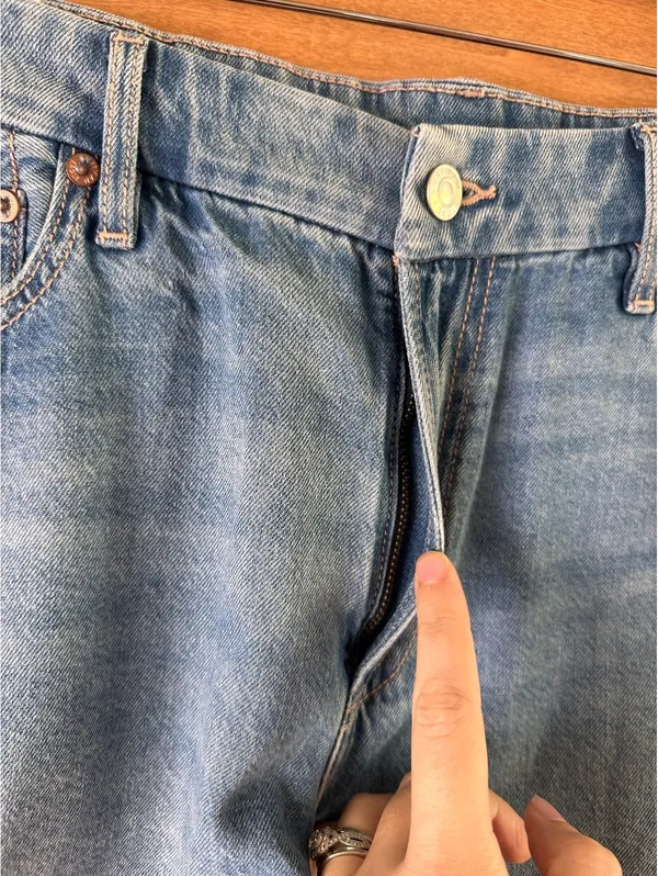 American Eagle Strigid Curvy Relaxed Denim Jean Shorts High Rise Women’s size 14 - Image 3