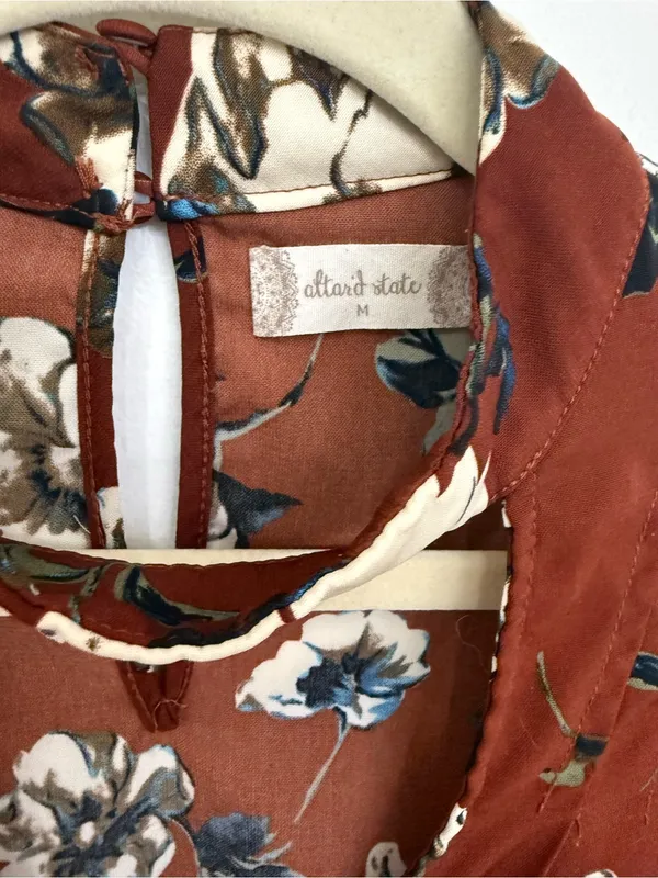 Altar’d State Floral Wrap Cropped Blouse in Rust Size Medium - Image 5