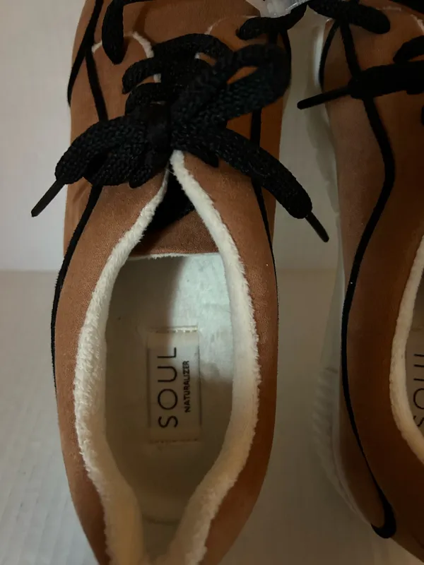 Naturalizer Sneakers - Image 3