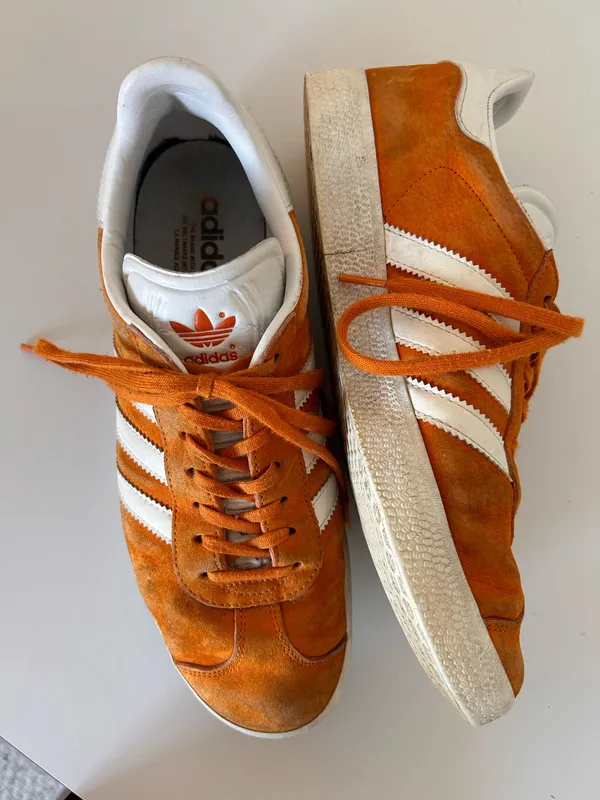 Adidas Classic Shoes Women’s Orange Size 8 - Image 4