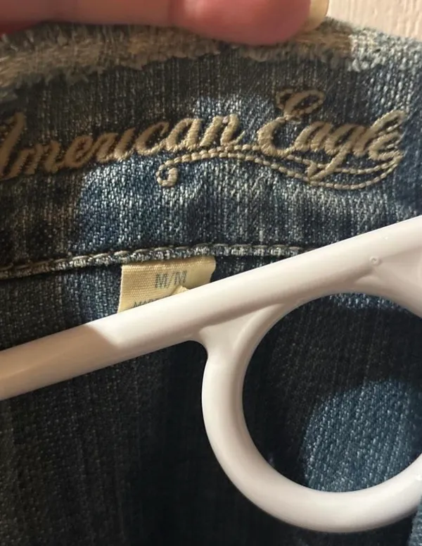  American Eagle Distressed Jean Jacket - Med - Image 2