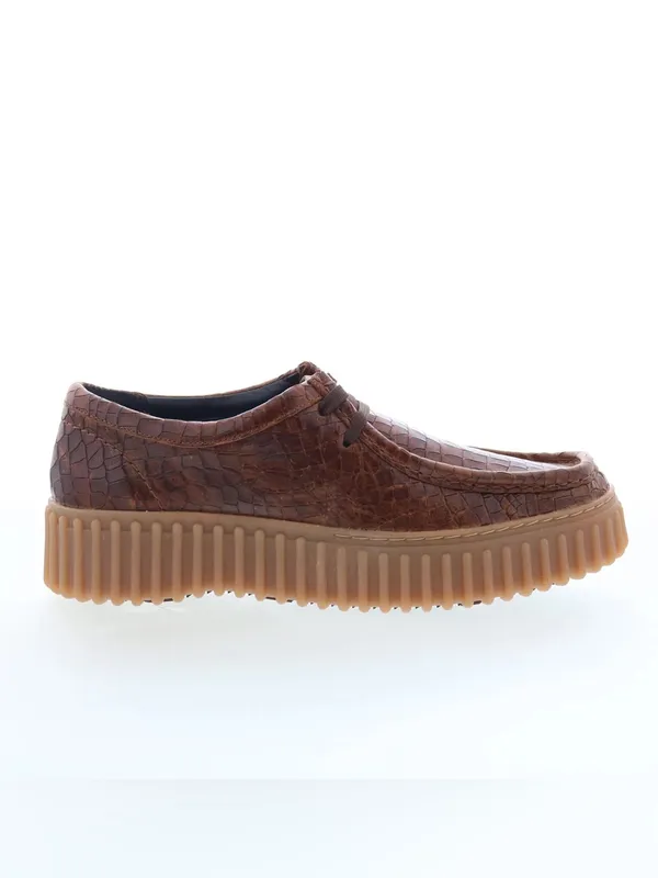Clarks Women's Brown Textured Leather Platform Loafer - Image 2