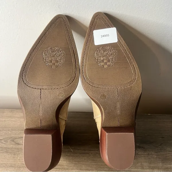 Vince Camuto Ashena Beige Women's Bootie Size 10 #317 - Image 9