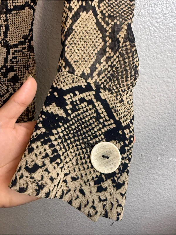 Zara Woman Snake Print Wrap‎ Blouse Beige Black Long Sleeve Size M - Image 6