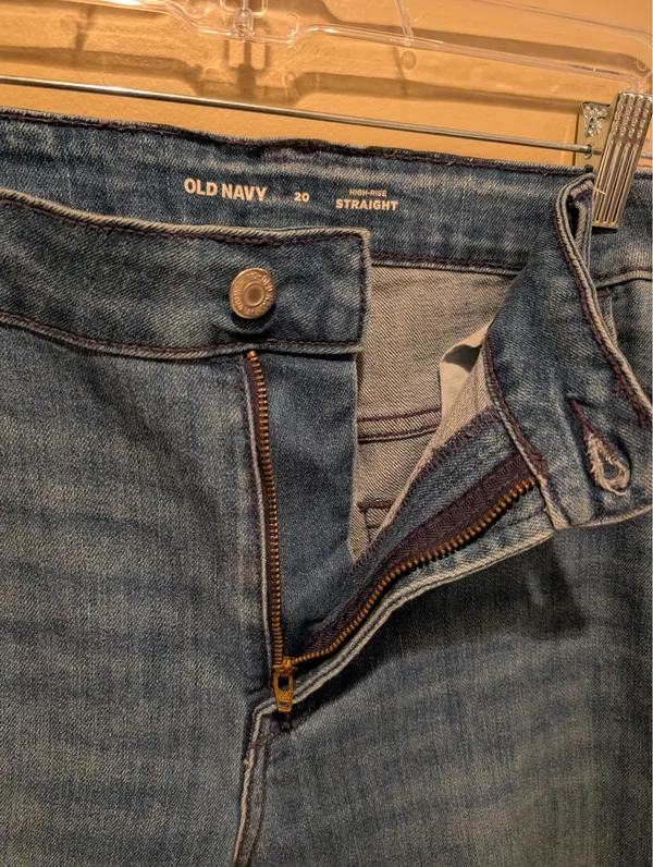 Old Navy Straight Jean - Image 4
