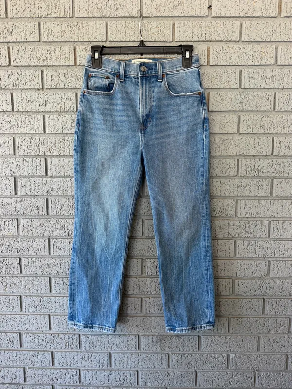 Abercrombie & Fitch Ultra High Rise Ankle Straight Jeans Black Size 26/2 - Image 2