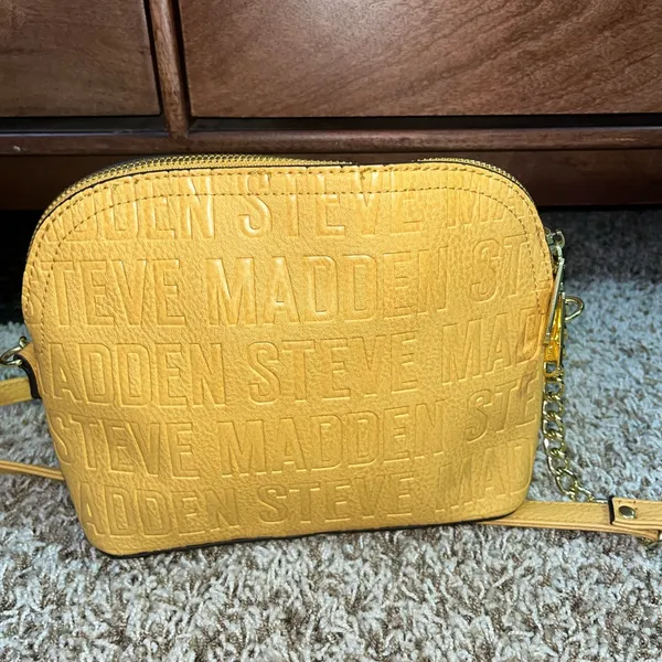 Steve Madden, yellow purse - Image 2