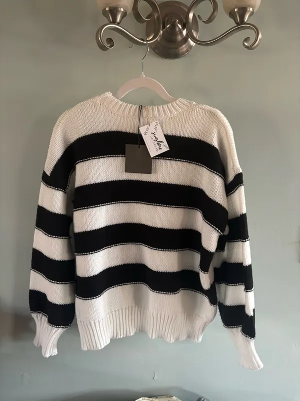 Le Lis Sweater - Image 2