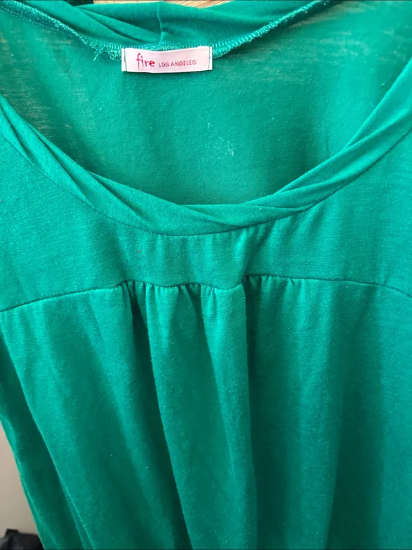 Fire Los Angeles Emerald Green Short Sleeve Scoop-Neck Top Medium - Image 3