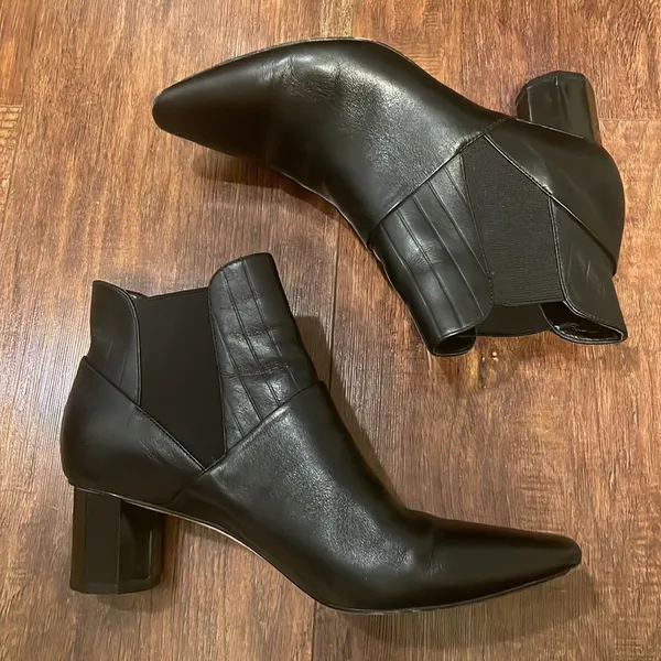 Donald J Pliner Fate leather ankle booties - Image 6