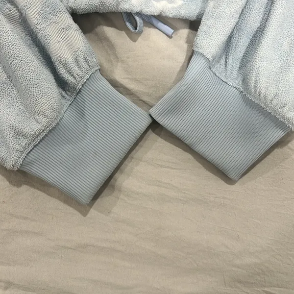 Nike Cropped Sweater Size Medium - Image 5