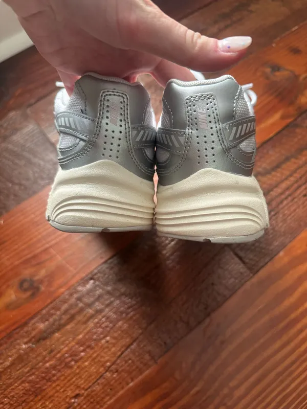 Nike Shoes Running - Image 6