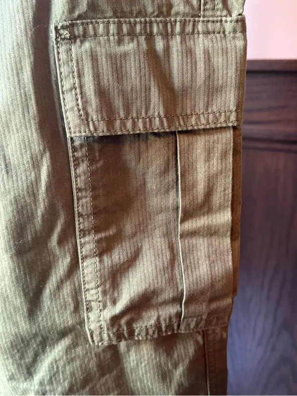 Pacsun Women's Utility Cargo Pants in Olive Green 27 NWT - Image 3