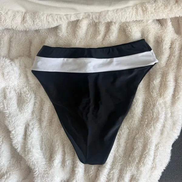 Tularosa Black and White High-Waist Bikini Bottom - Image 4