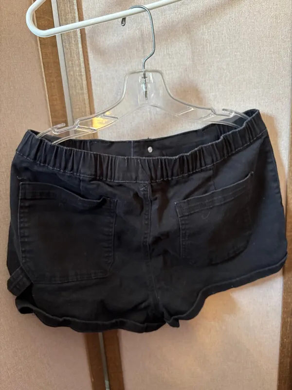 refuge Black Denim Casual Shorts XL - Image 5
