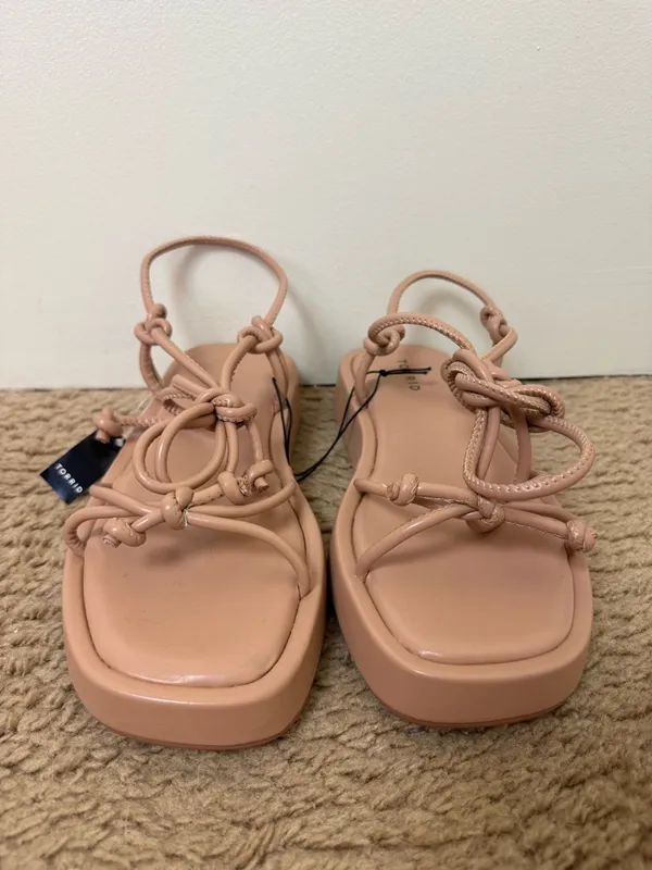 Torrid Tie Ankle Strappy Flatform Sandals in Camel NWT Size 8WW - Image 3