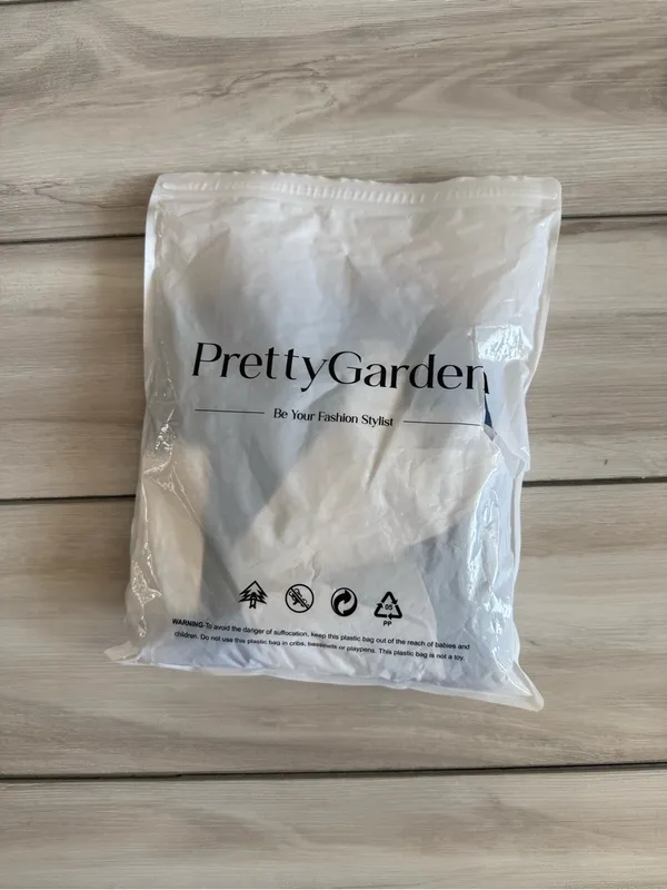 Pretty Garden 2 Piece Short Set Blue Large NWT IN PACKAGE - Image 12