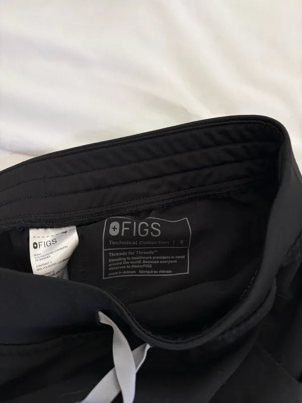 FIGS Pants - Image 3