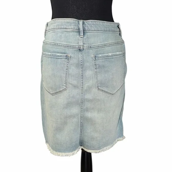 Abercrombie & Fitch Blue Denim Mini Skirt(Size 28) - Image 4
