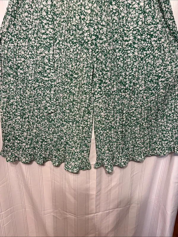 Green Floral Women Pants - Image 4