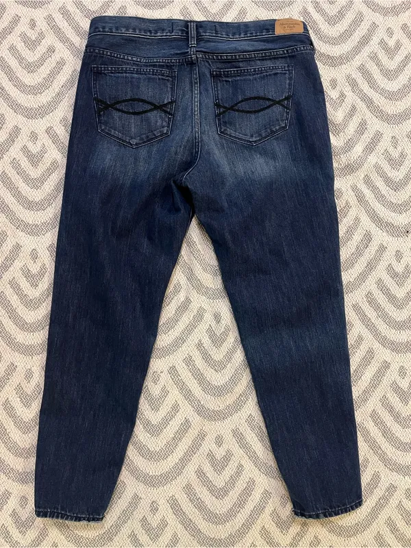 ABERCROMBIE & FITCH Women’s High Rise Dark Wash Blue Denim Mom Jeans 10 - Image 4