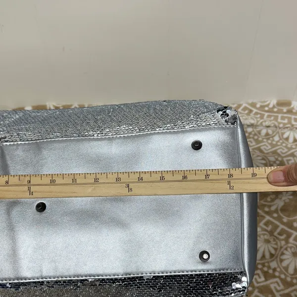 Silver Sequin Women's Bag - Image 8