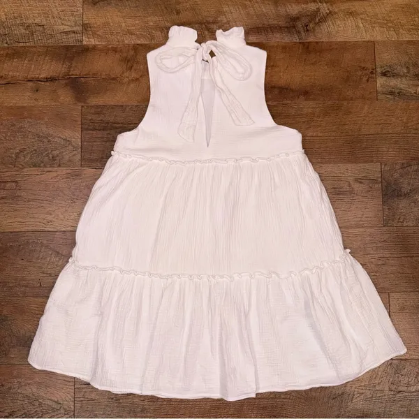 Tuckernuck Pomander Place Morgan Lightweight Gauze Ruffle Neckline Bow Dress - Image 4