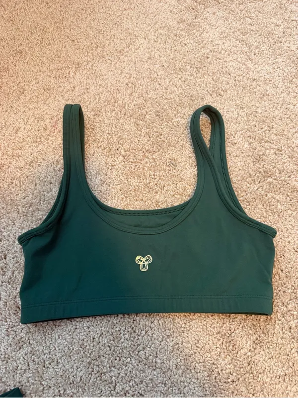 Aritzia butter mini bra top - Image 4