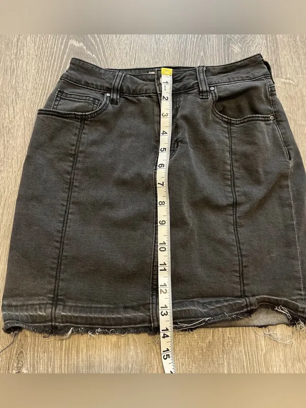 Pac Sun Black Charcoal Lightly Distressed Jean Denim Skirt Size 23 Stretch - Image 5