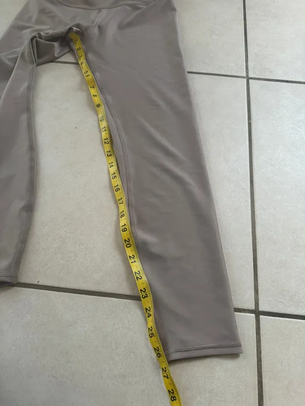 Alo Highwaist Airlift Legging - Image 5